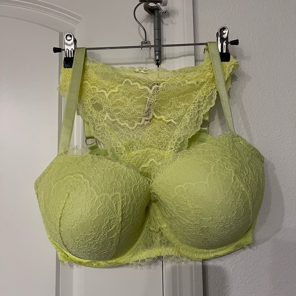 Victoria Secret Set -Yellow